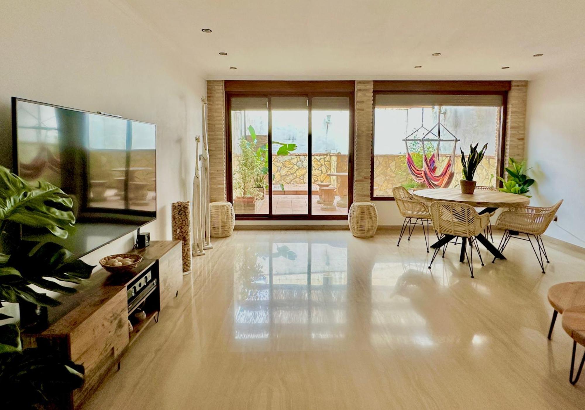 Casa Con Jacuzzi Y Piscina Con Vistas Al Castillo Corbera de Alcira Luaran gambar